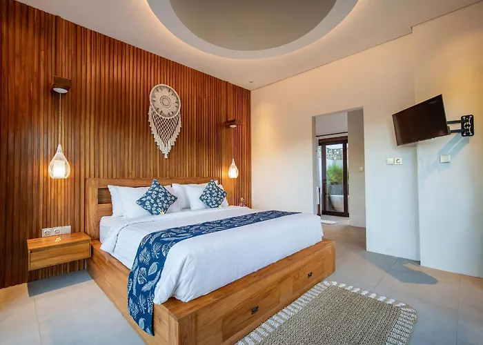 Villa Golden Bee