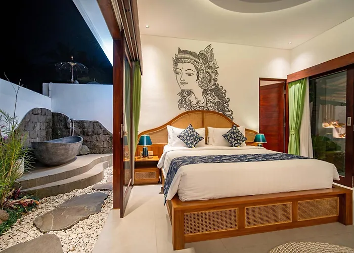 Golden Bee Villa